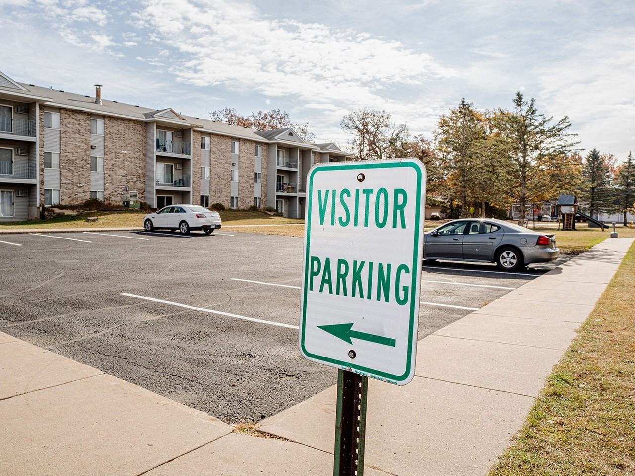 Ashwood Birchwood Apartments - Photo 5 of 12