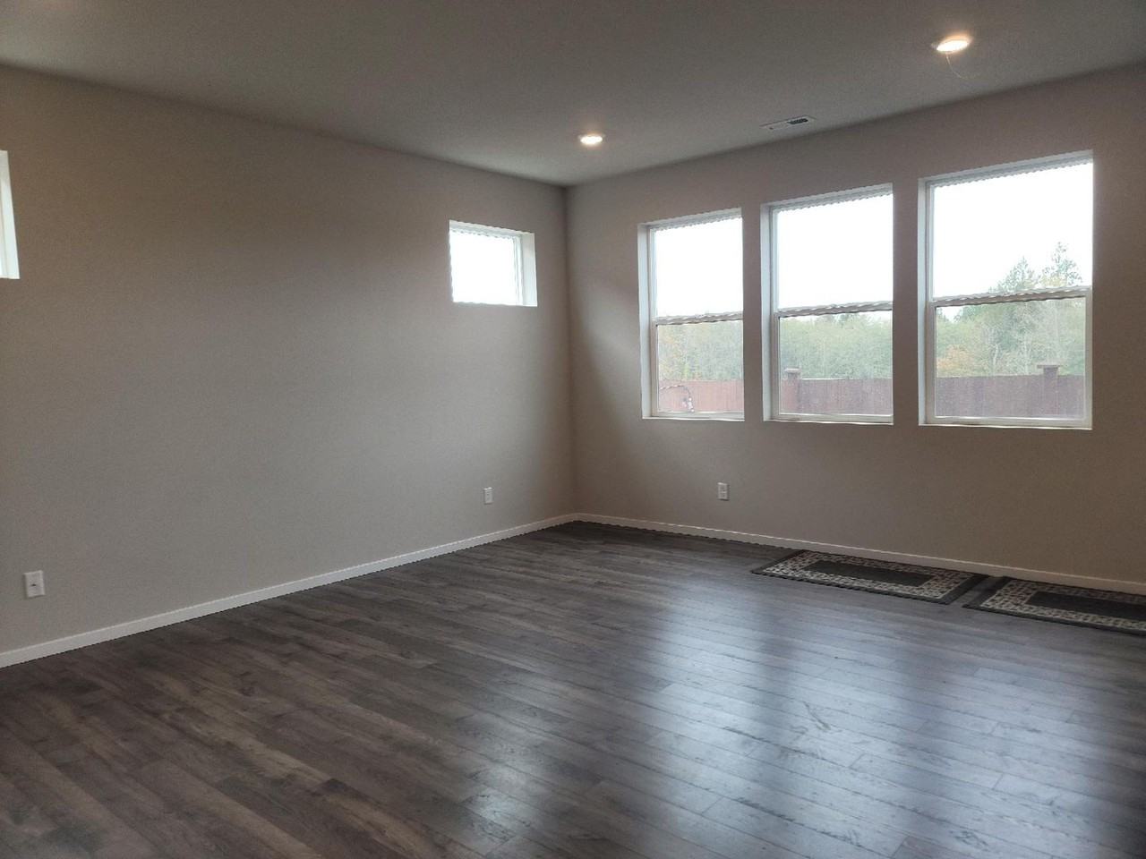 6499 Randolph Dr Ne - Photo 5 of 23