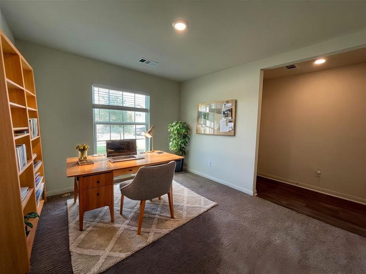 1032 Riverdale Cv - Photo 4 of 35