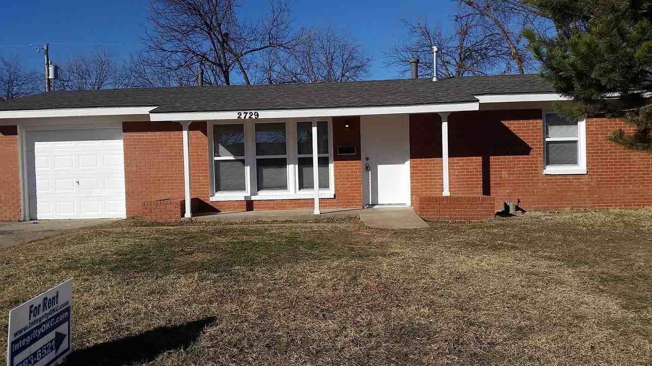 2729 Sw 46th Pl - Photo 2 of 26