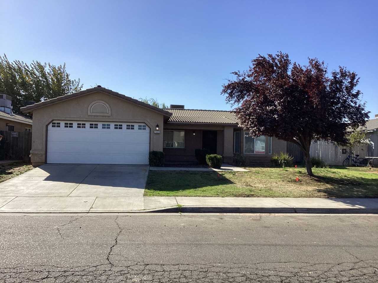 1450 La Jolla Way - Photo 2 of 43