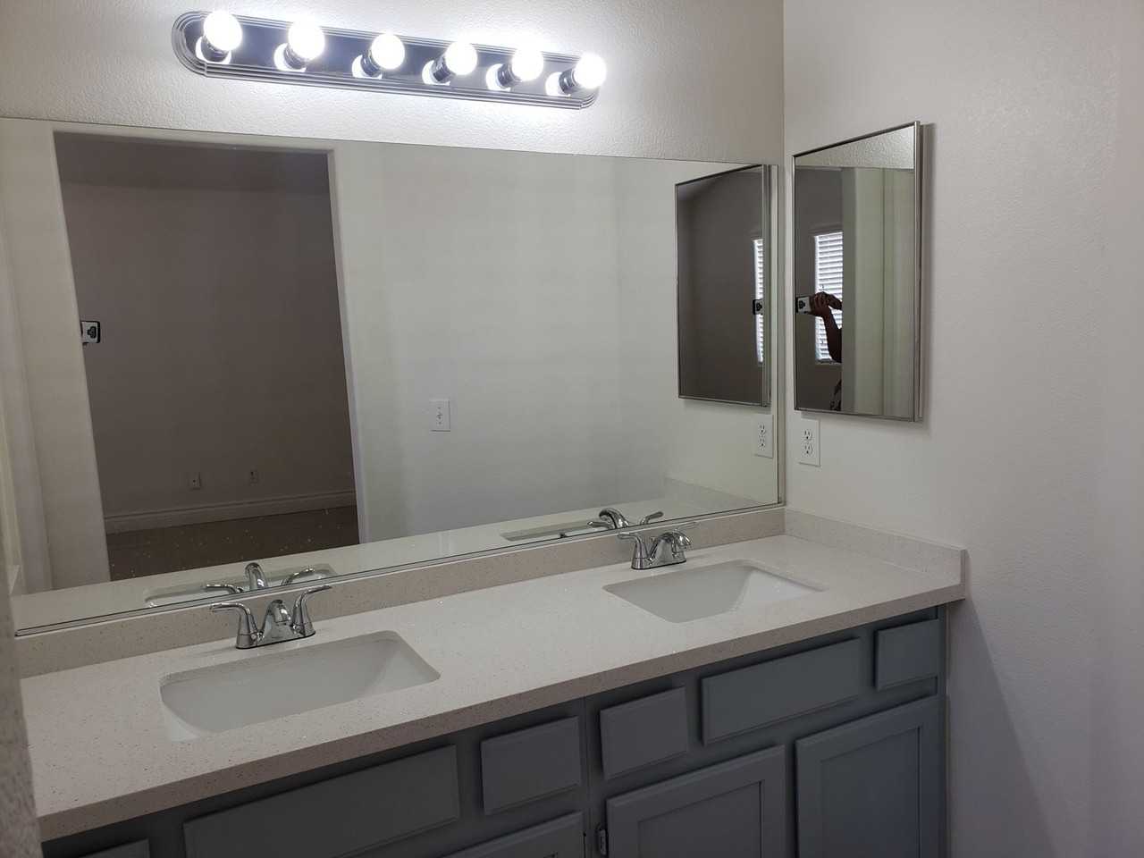 2324 High Uintas Dr - Photo 2 of 28
