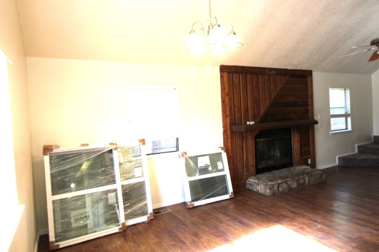 1901 Tiffany Dr - Photo 4 of 34