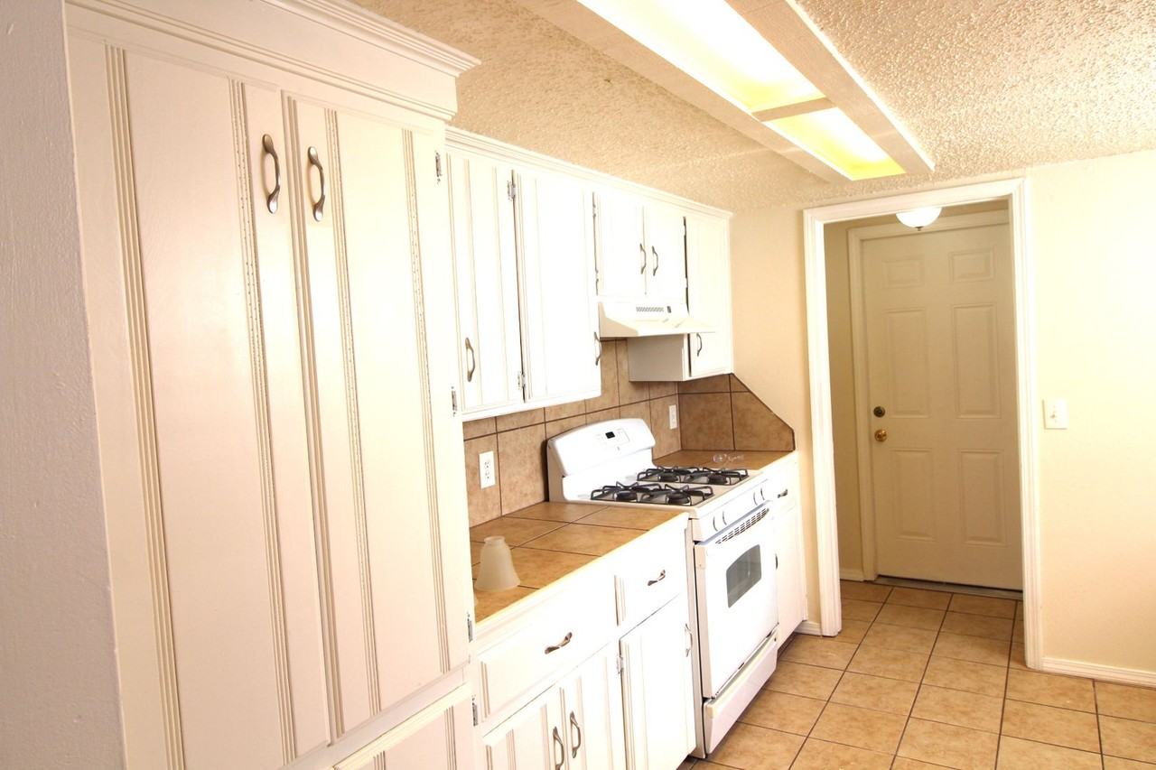 1901 Tiffany Dr - Photo 7 of 34