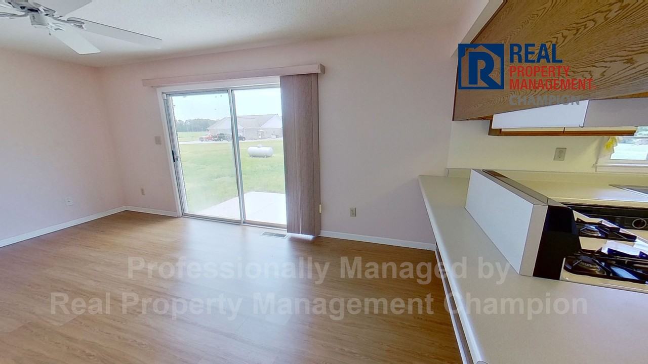 7451 Wallace Highway - Photo 7 of 30