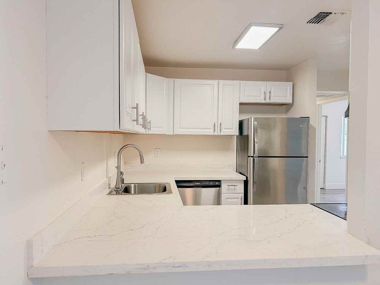 Village Point Apartments - Photo 7 of 7