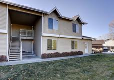 2211 Ne Holliday Ave #2 - Photo 1 of 1