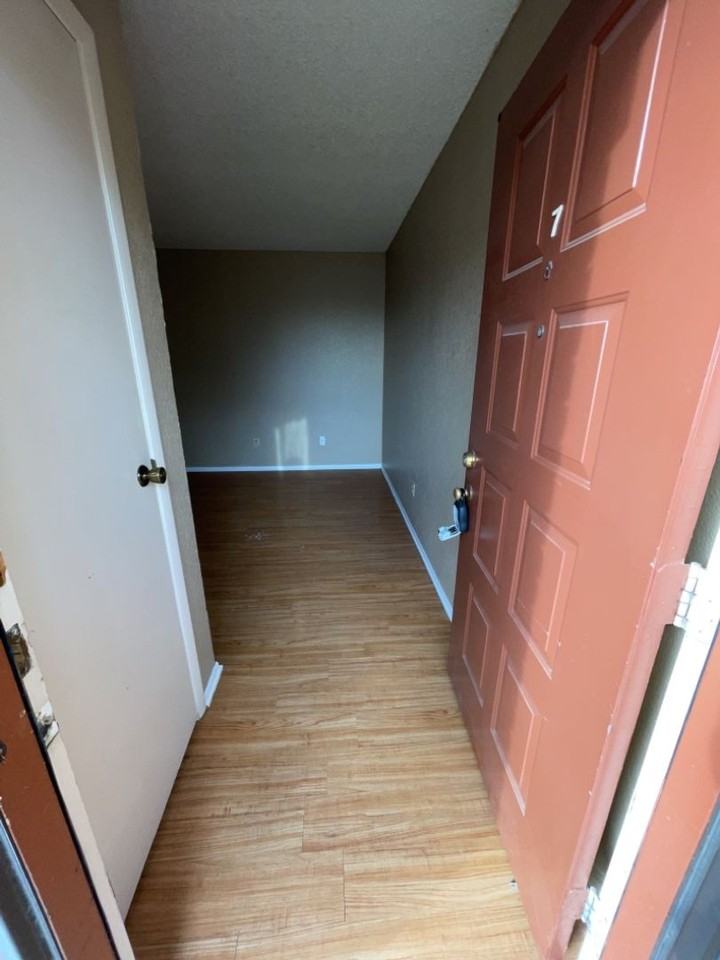 Chestnut Park Apartments - Photo 2 of 16