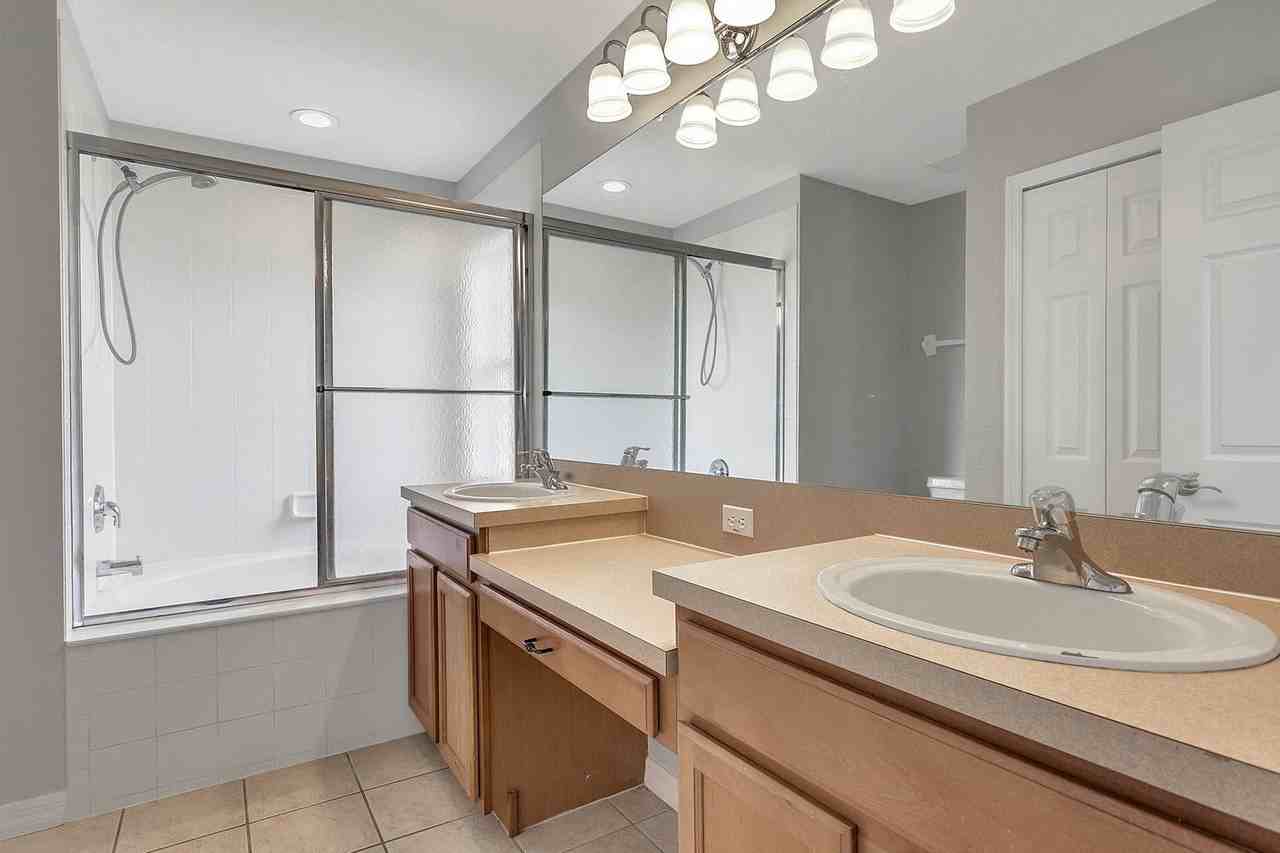 5216 Segari Way - Photo 4 of 12