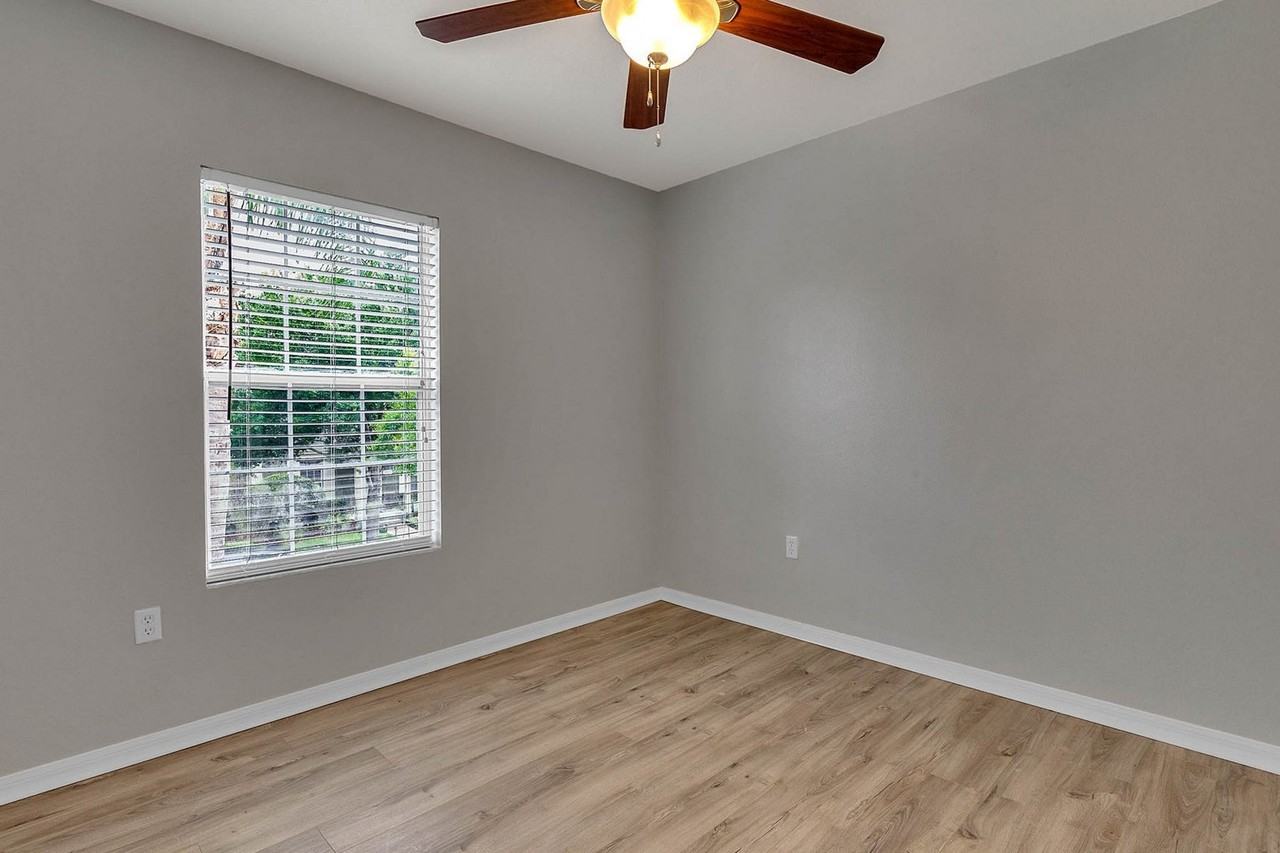 5216 Segari Way - Photo 6 of 12