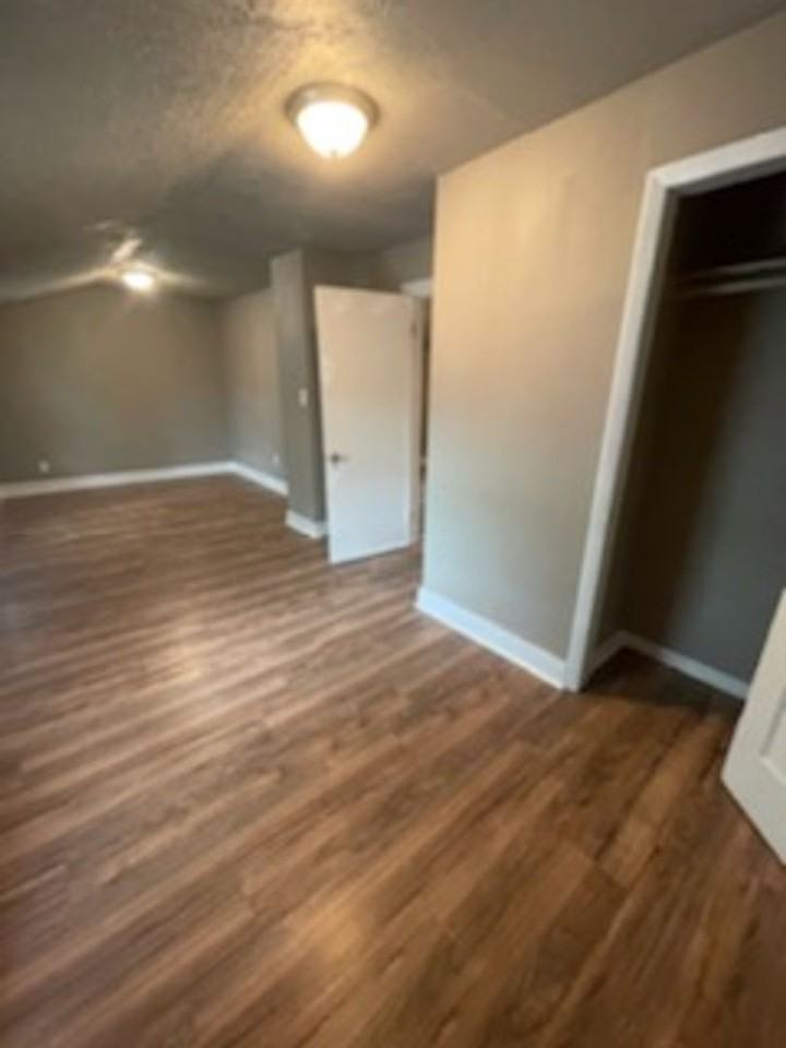 3620 Virginia St - Photo 3 of 10