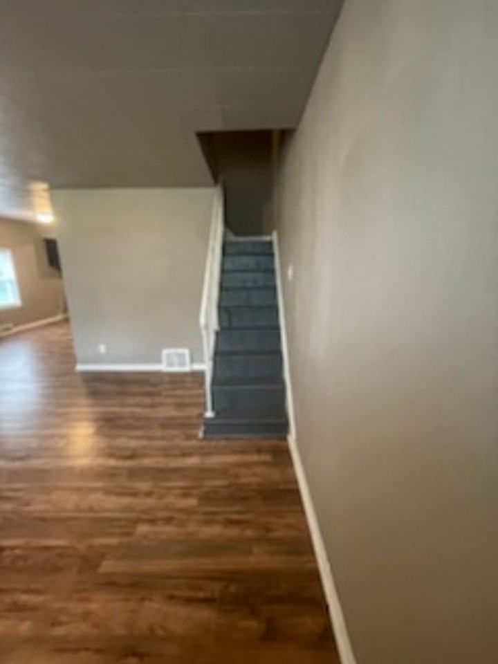 3620 Virginia St - Photo 4 of 10