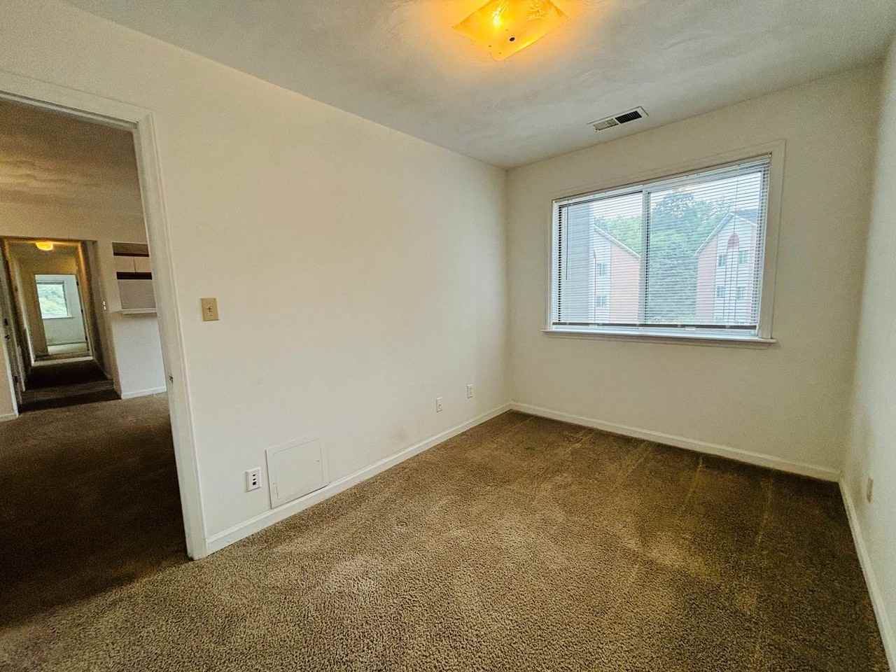 400 Berryfield Lane - Photo 7 of 23