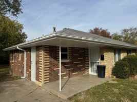 featured image of 3220 N 54th St