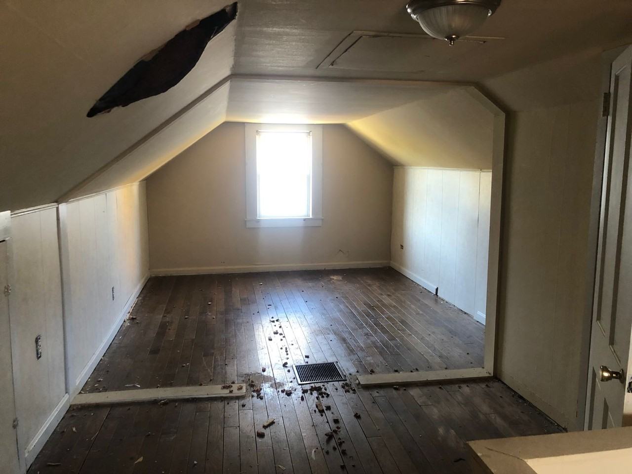 13512 Saint James Ave - Photo 2 of 7