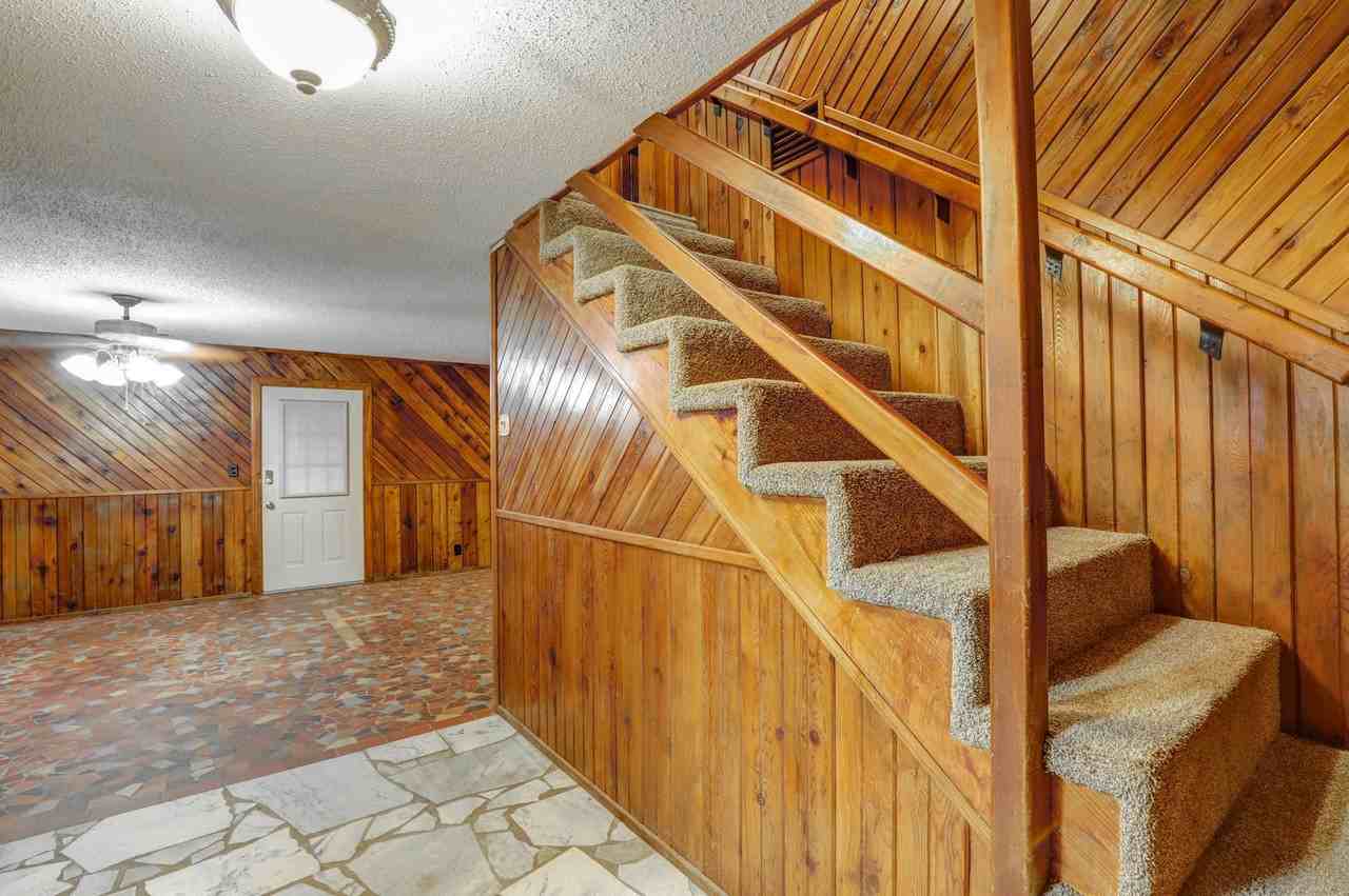 1330 Schanefish Rd - Photo 3 of 16