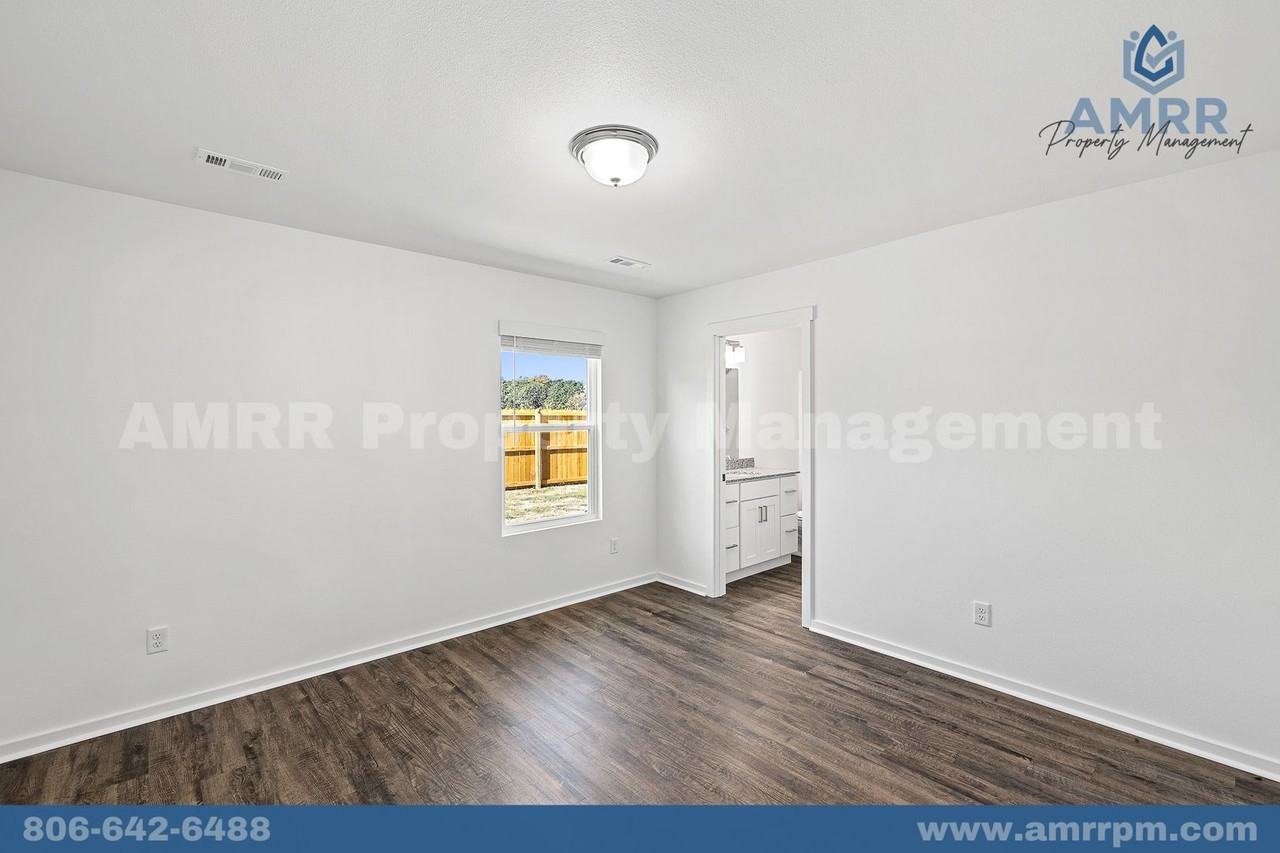 1512 Bluegrass St - Photo 7 of 27