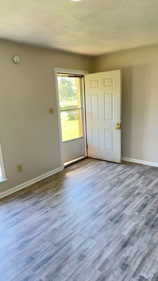 243 Butler Est - Photo 2 of 36