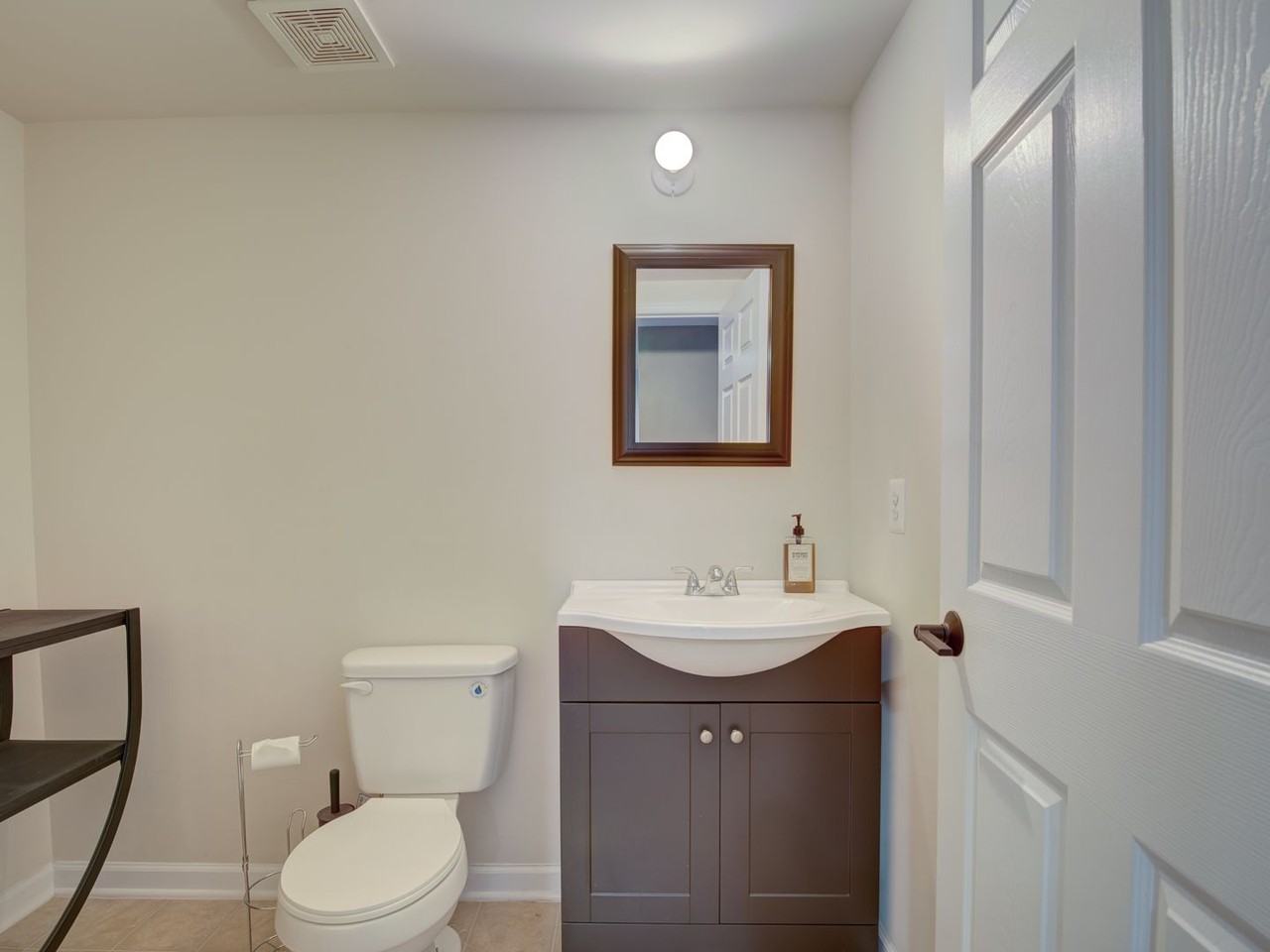 940 Hall Station Dr - Photo 5 of 27