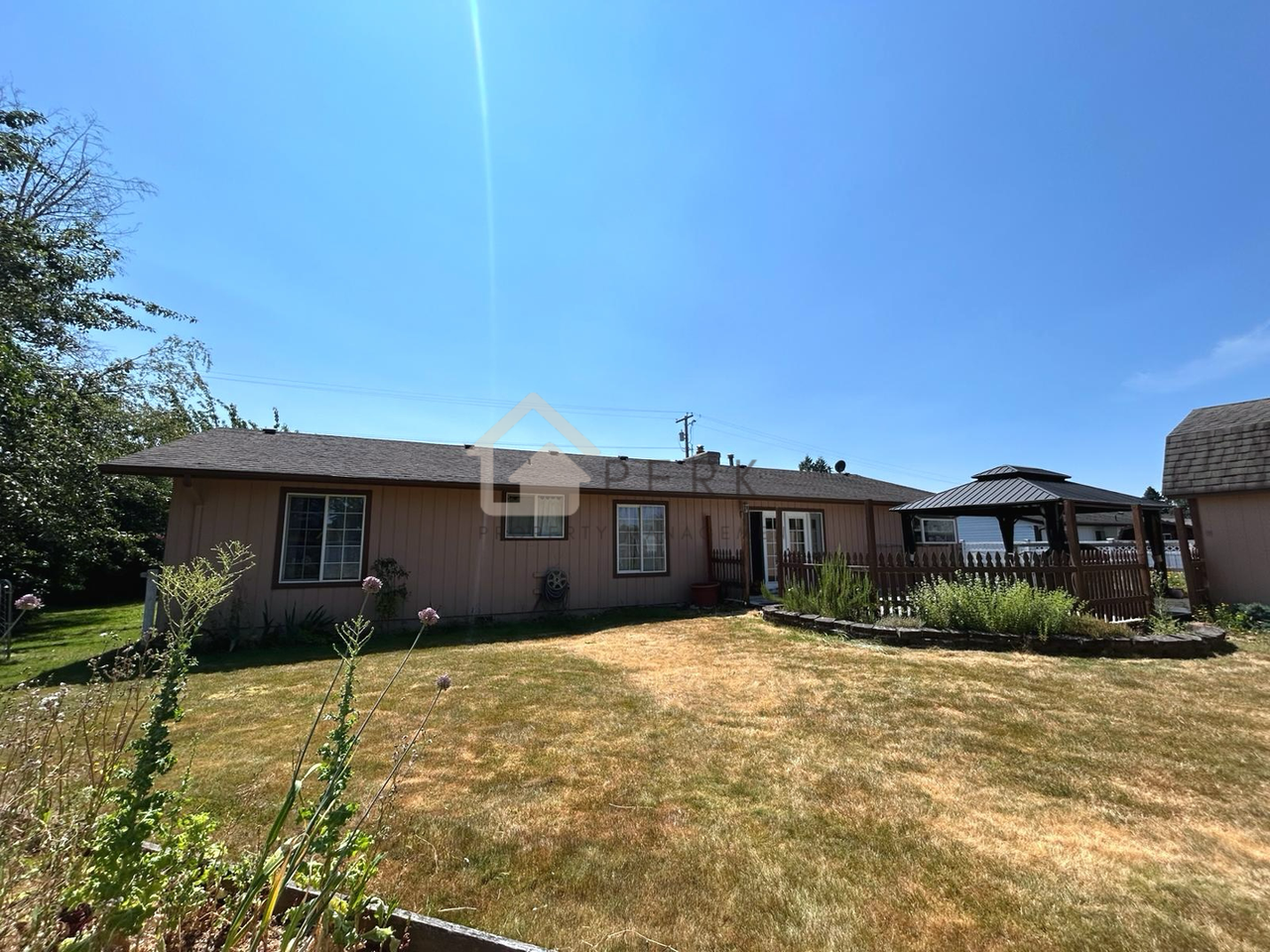 1574 Collins Rd - Photo 2 of 13