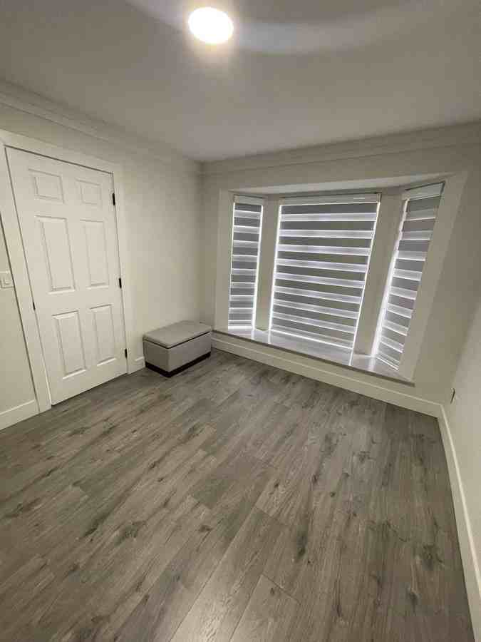 8866 Yarrow Pl - Photo 3 of 4