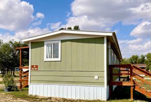 featured image of 803 E Thrush Ln