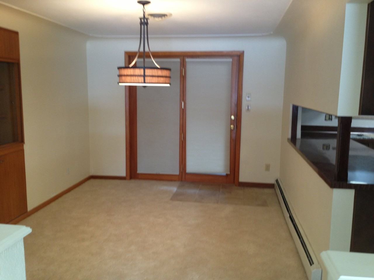 2280 Marshall St - Photo 7 of 13