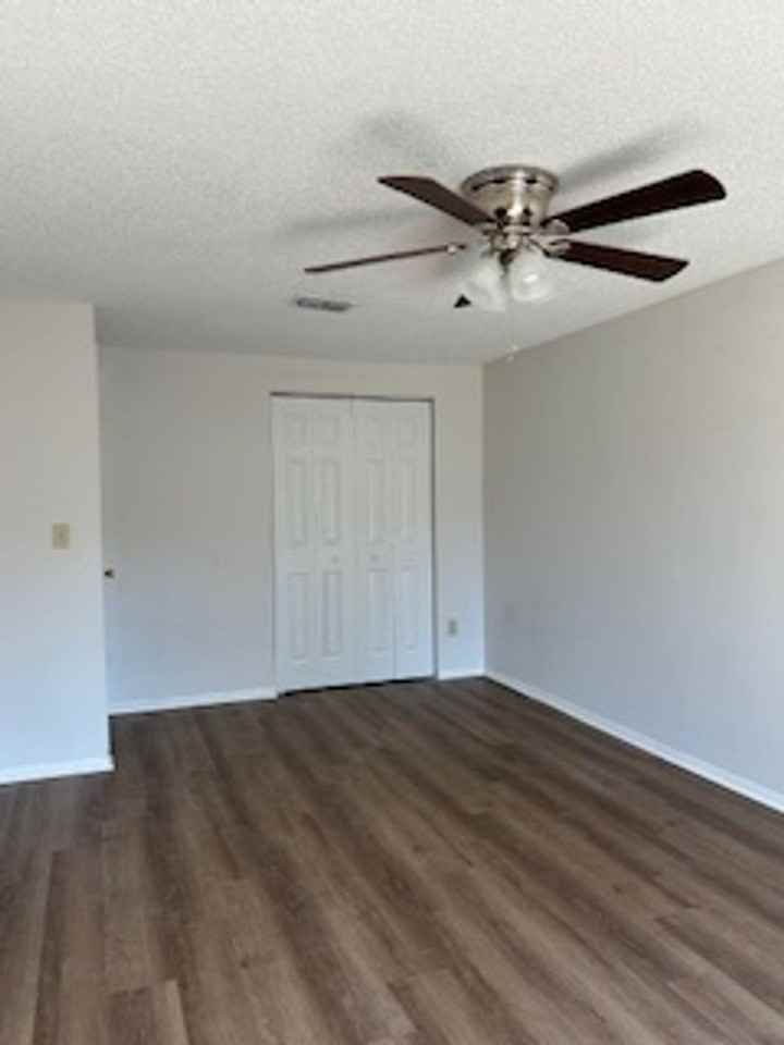 2678B Sunrise Village Dr - Photo 5 of 5