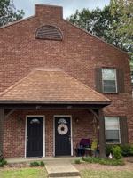 featured image of 219 Edinburg Way