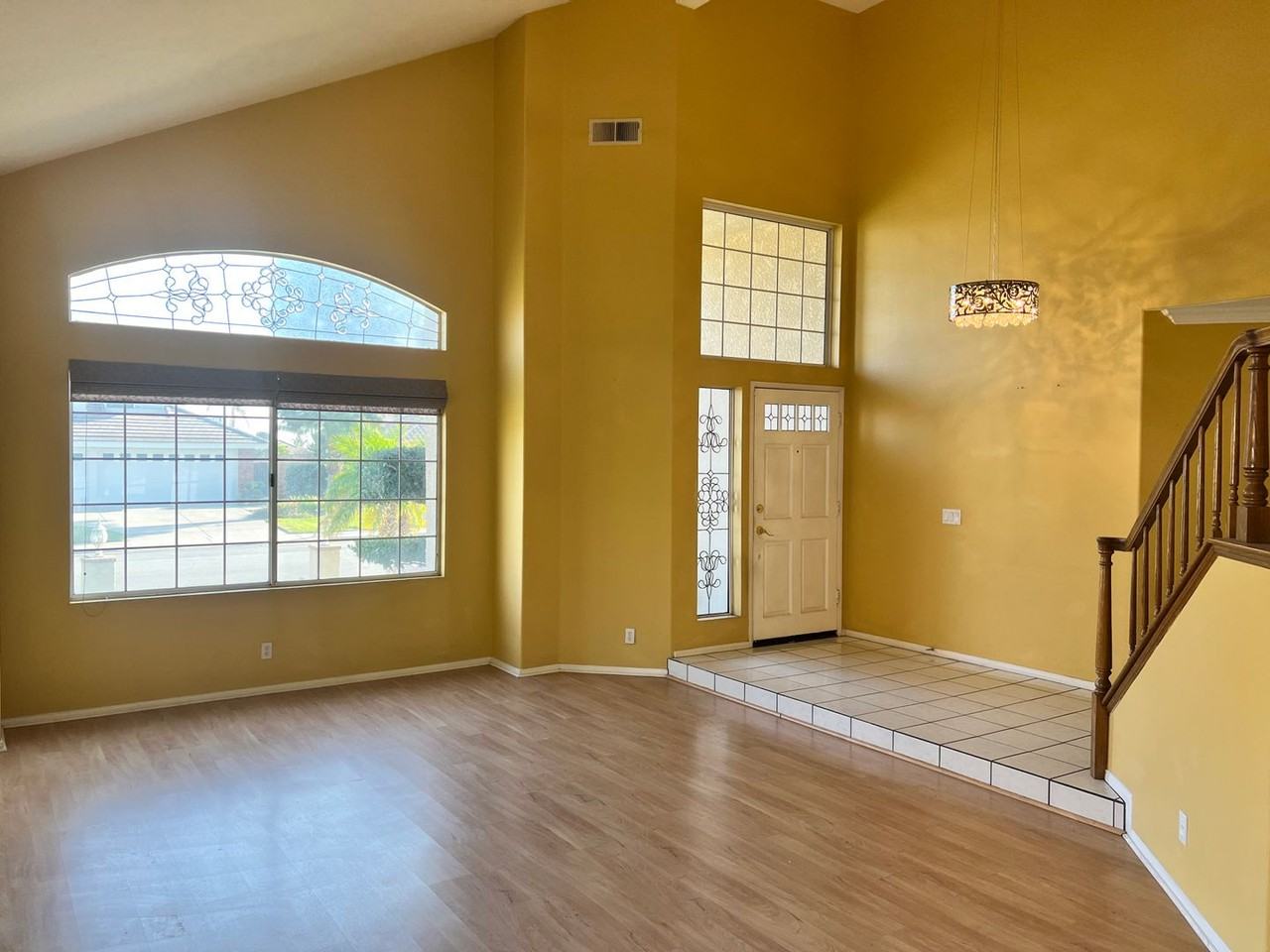 13940 Annandale Ln - Photo 3 of 24