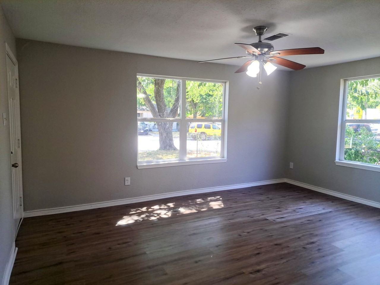 5324 High School Ln - Photo 2 of 31