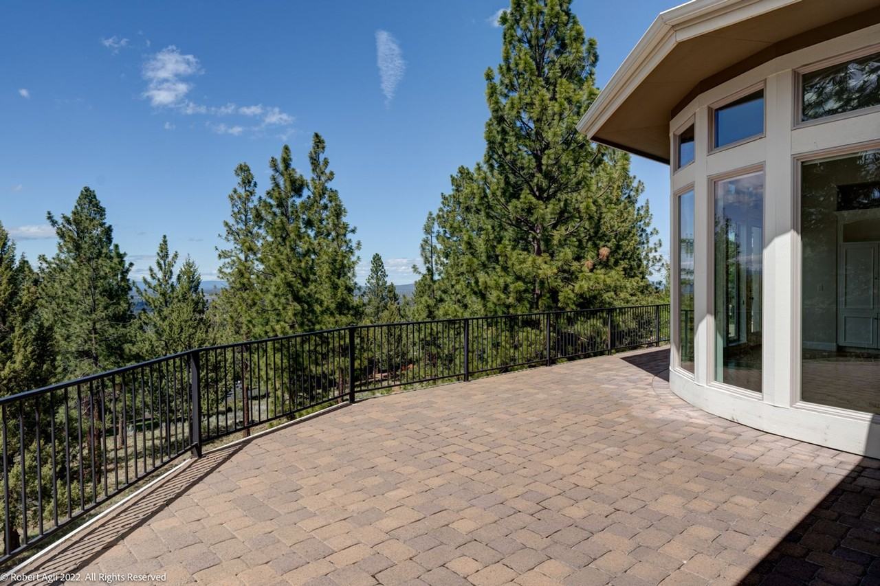 1618 Nw Overlook Dr - Photo 3 of 43