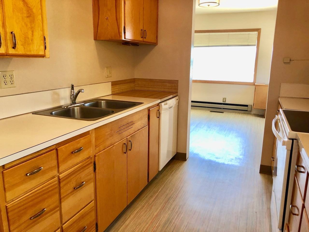 409 Nw 12th St - Photo 7 of 18