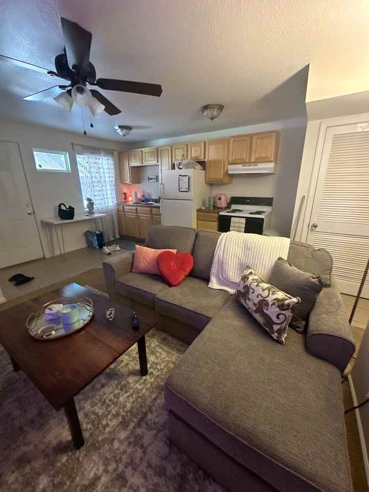 1030 Southpark Dr #3A - Photo 5 of 6