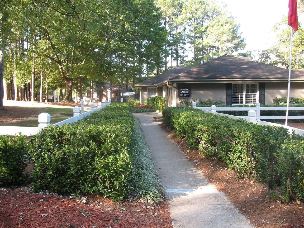 Willow Branch Apartments - Photo 2 of 11