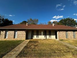 featured image of 1719 Loring Ln