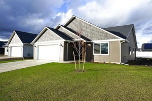 featured image of 6207 W Bowmore Ln