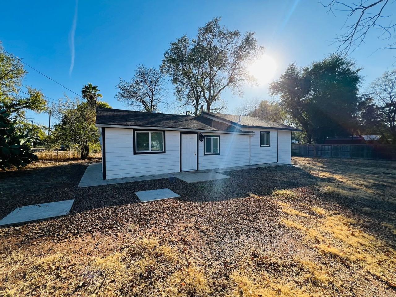 7708 Melvina Ave - Photo 2 of 18