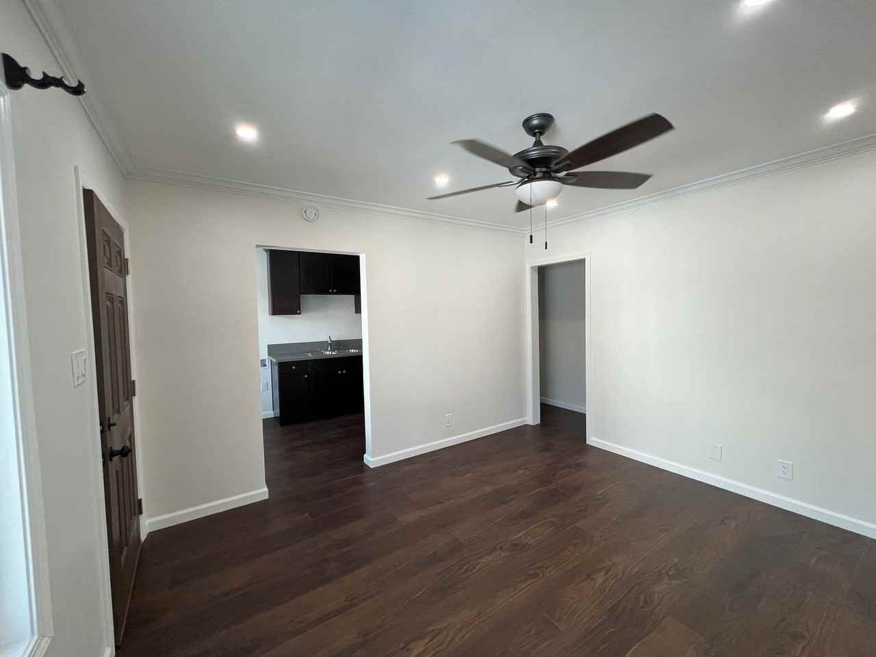 6609 Orchard Ave - Photo 2 of 10