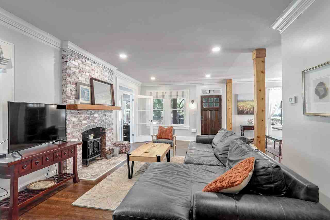 317 Morgan Pl Se - Photo 4 of 14