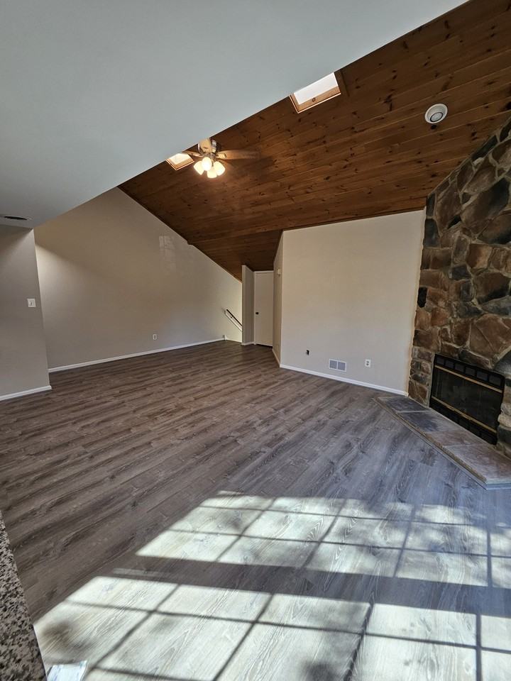 1074 Patrick Pl #1074 - Photo 2 of 22