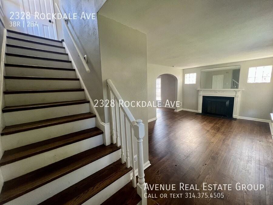 2328 Rockdale Ave - Photo 3 of 23