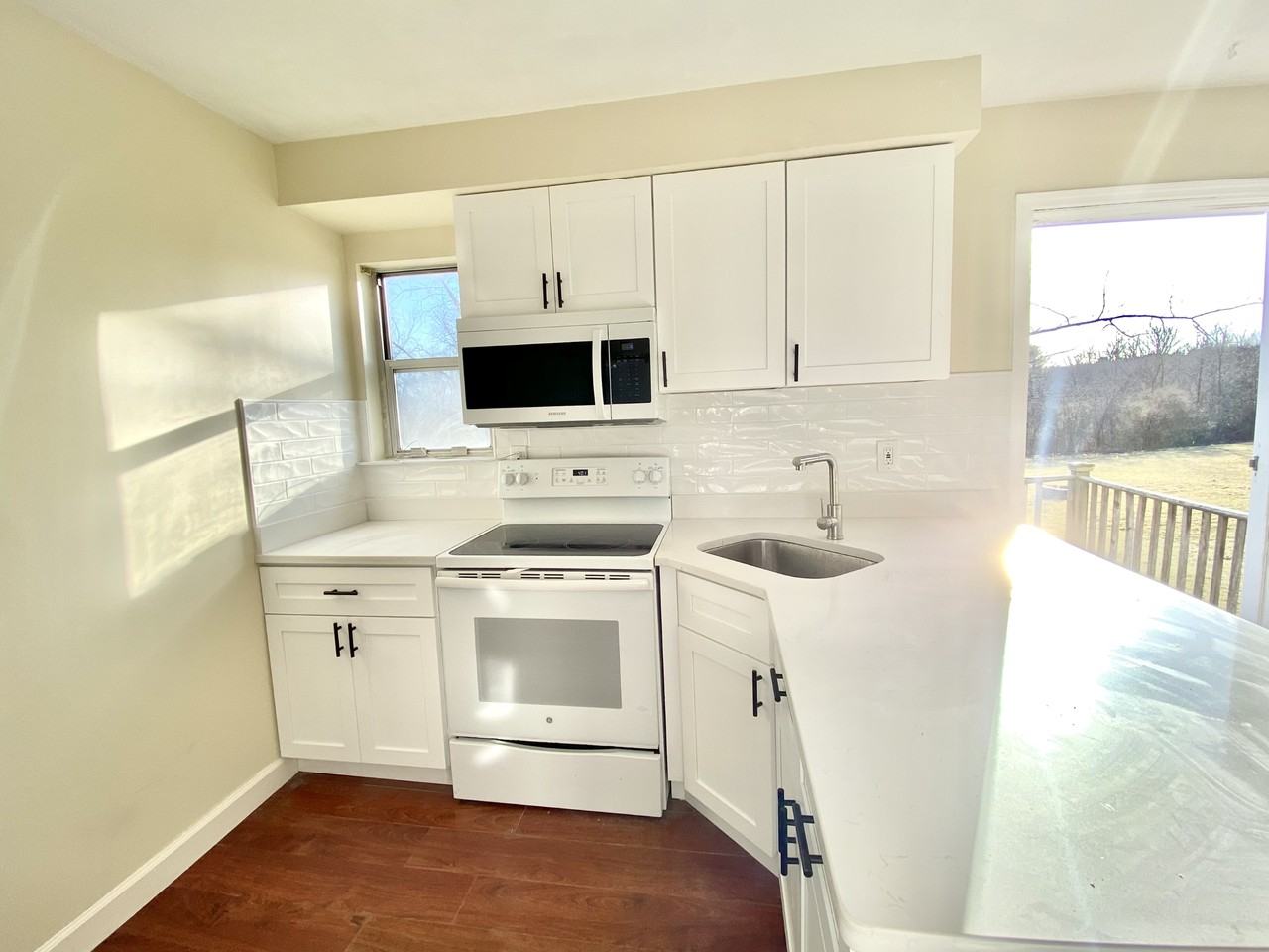 48 Sage Rd #A - Photo 2 of 16