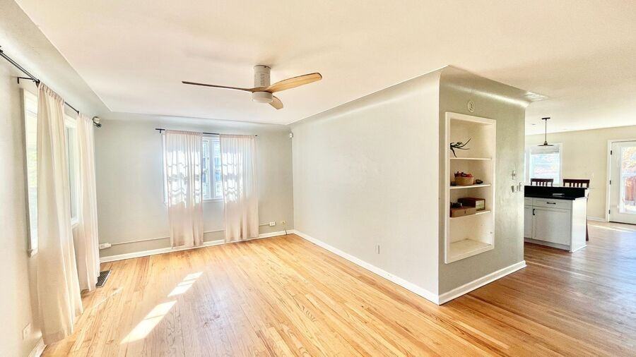 2315 S Ogden St - Photo 3 of 17