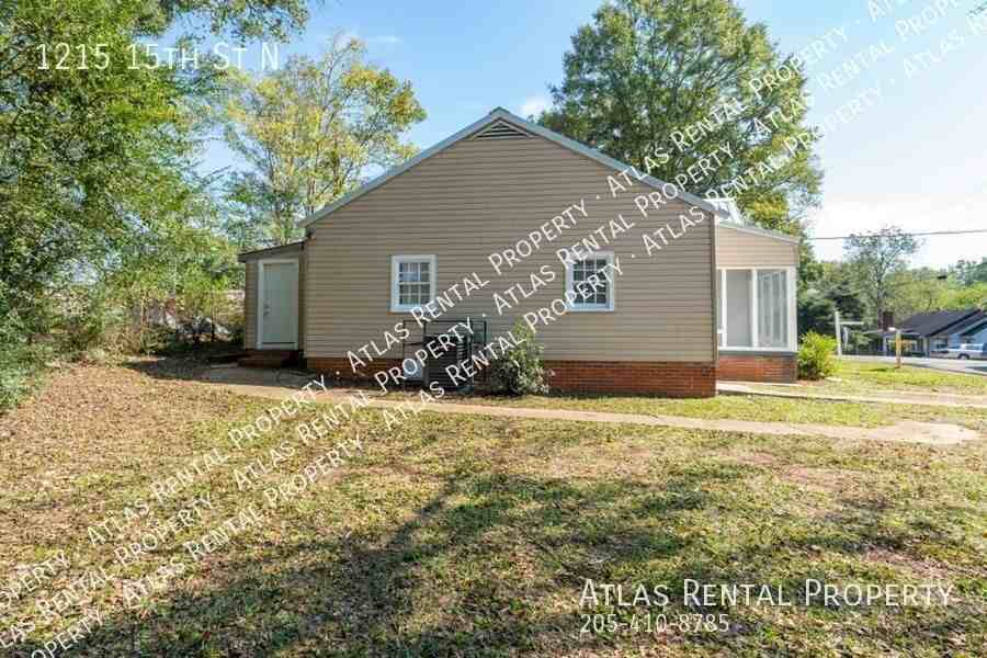 1215 15th St N - Photo 6 of 30