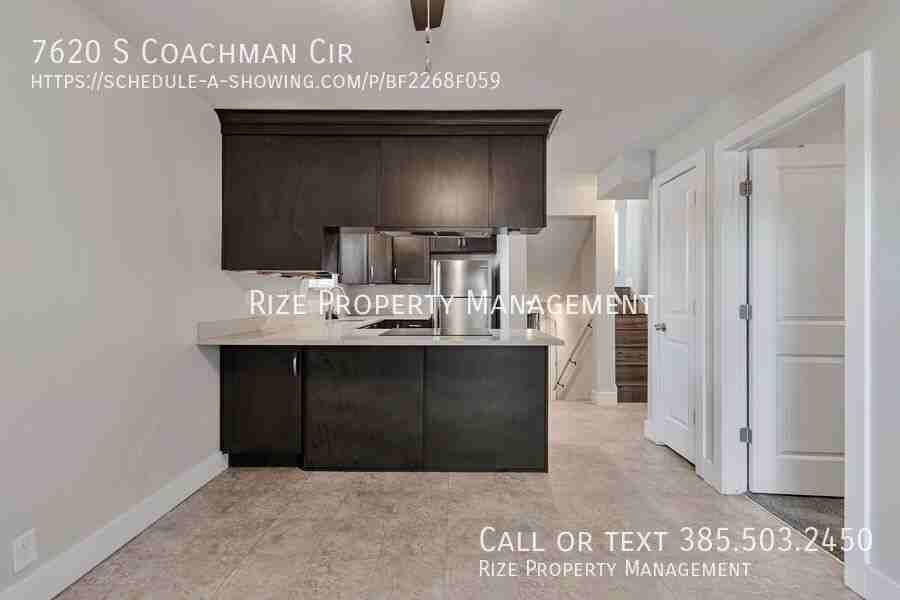 7620 S Coachman Cir - Photo 3 of 19