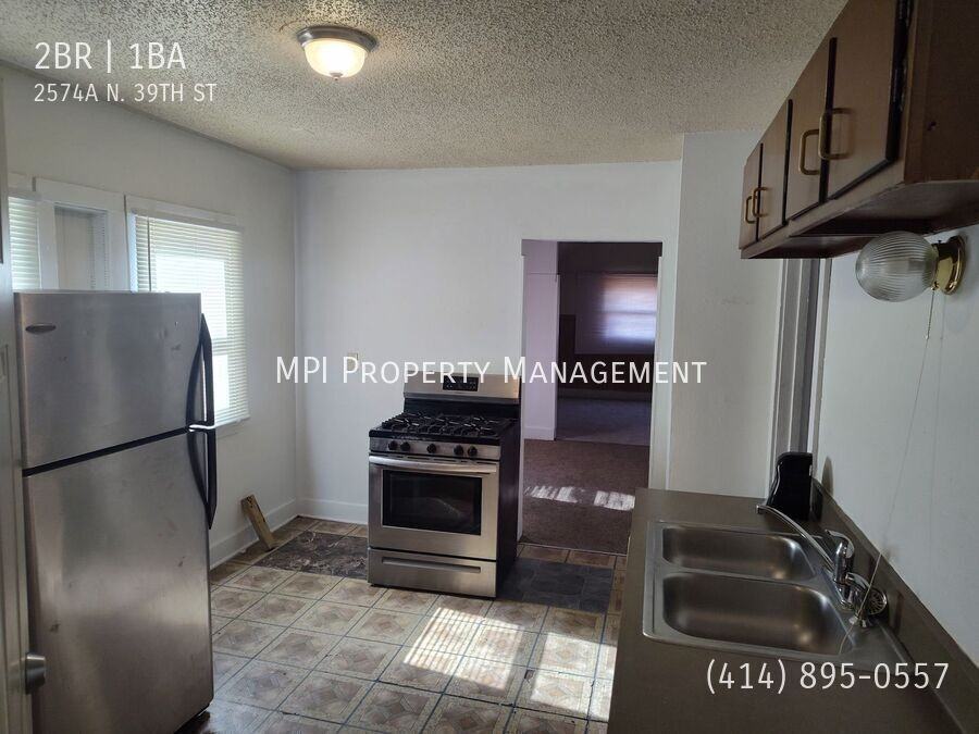 2574A N 39th St - Photo 2 of 8