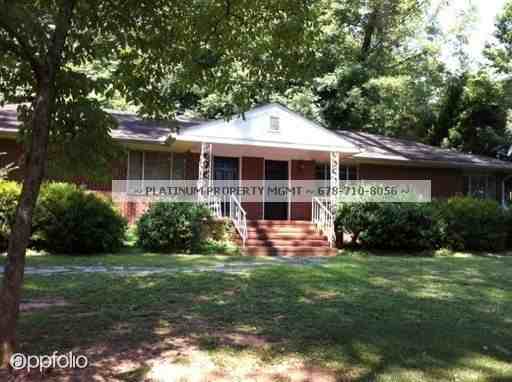 2160 Northside Dr NW - Photo 3 of 11