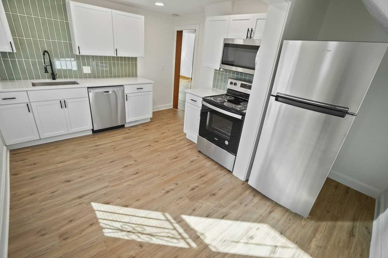 337 Garfield Avenue, Unit 2 - Photo 2 of 25