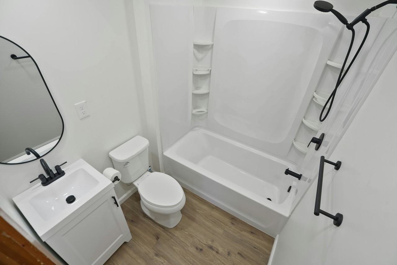 337 Garfield Avenue, Unit 2 - Photo 7 of 25